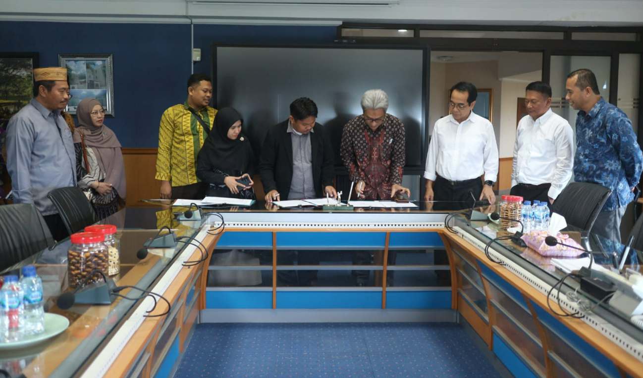 Aplikasi apa saja yang dilanggakan di kampus? Fokus Kampus