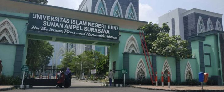 Kuliah Umum UIN Sunan Ampel Surabaya Amanda Tho Seeth Sebut Akademisi Islam Berkontribusi di Politik Demokrasi Indonesia
