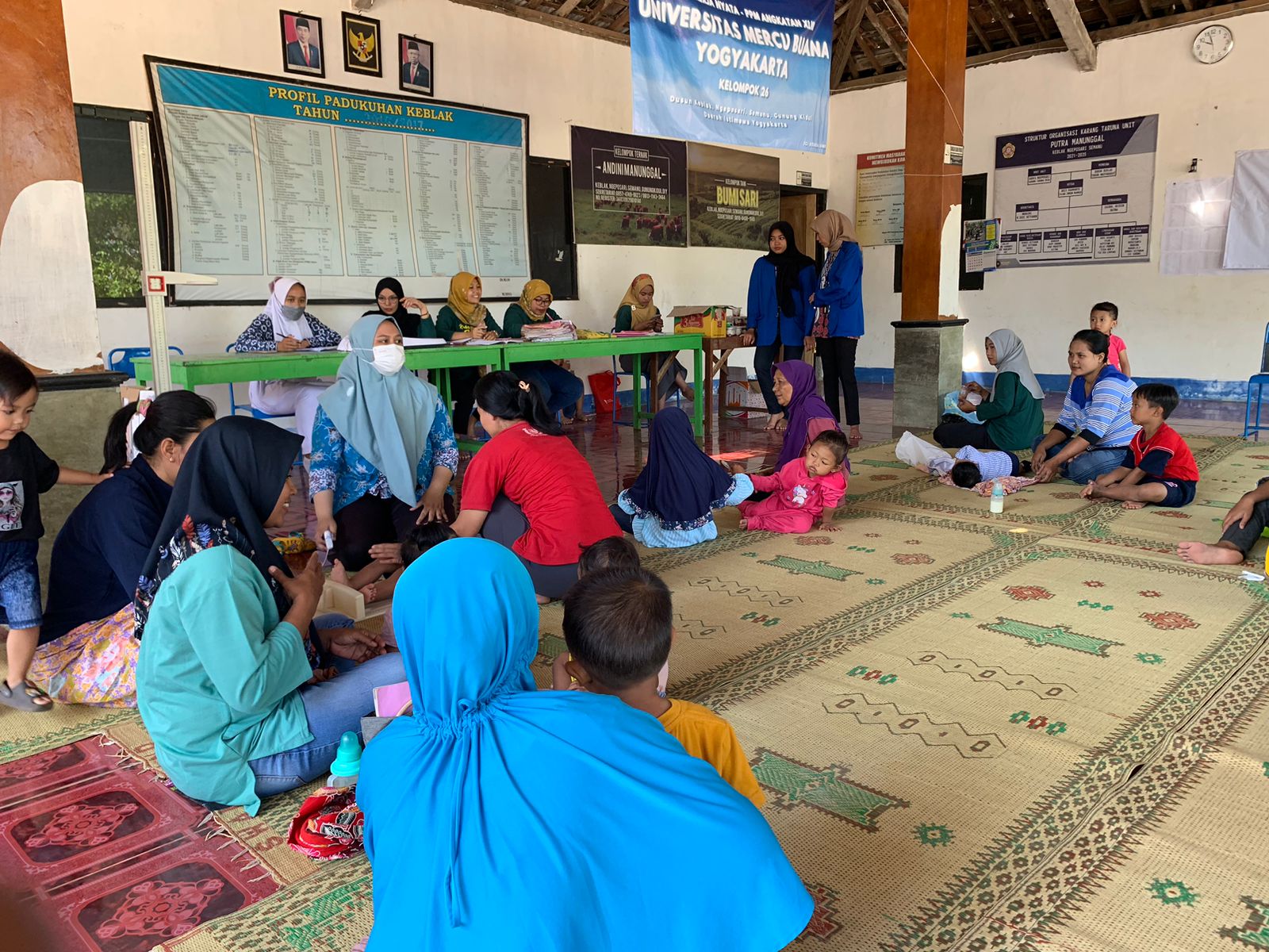 Mengupas Pentingnya Asupan Gizi Anak dalam Mencegah Stunting: Kelompok 26 Gelar Sesi Psikoedukasi di Dusun Keblak