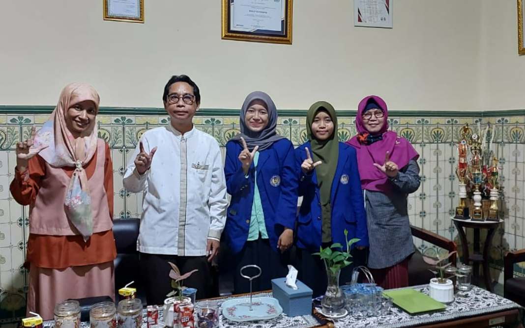 MAN 2 Yogyakarta Pusat Pengembangan Mahasiswa KKN dan Praktek Kerja dari UNY